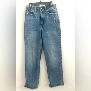 Abercrombie & Fitch The 90's Straight Ultra High Rise  Distressed Raw hem Blue
